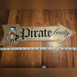 Betty Boop Pirate Booty Arrow Sign